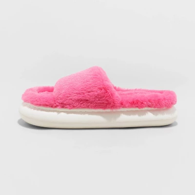 Kids' Tasha Platform Slide Slippers - Art Class™ Hot Pink 3 Kids' Tasha Platform Slide Slippers - Art Class™ Hot Pink